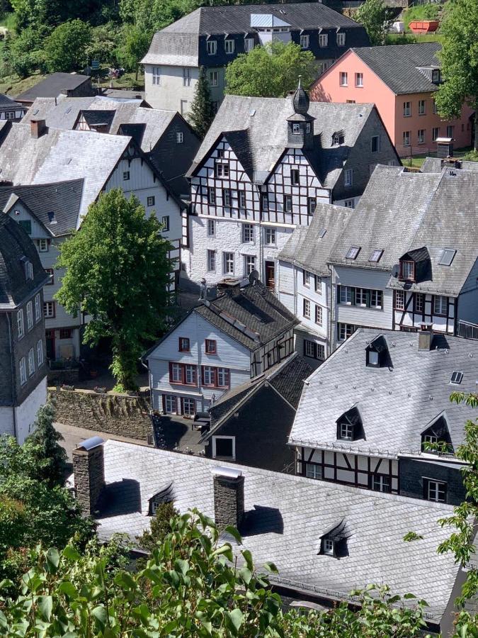 Manoir -1654- Historisch Schlafen In Monschaus Altstadt Extérieur photo