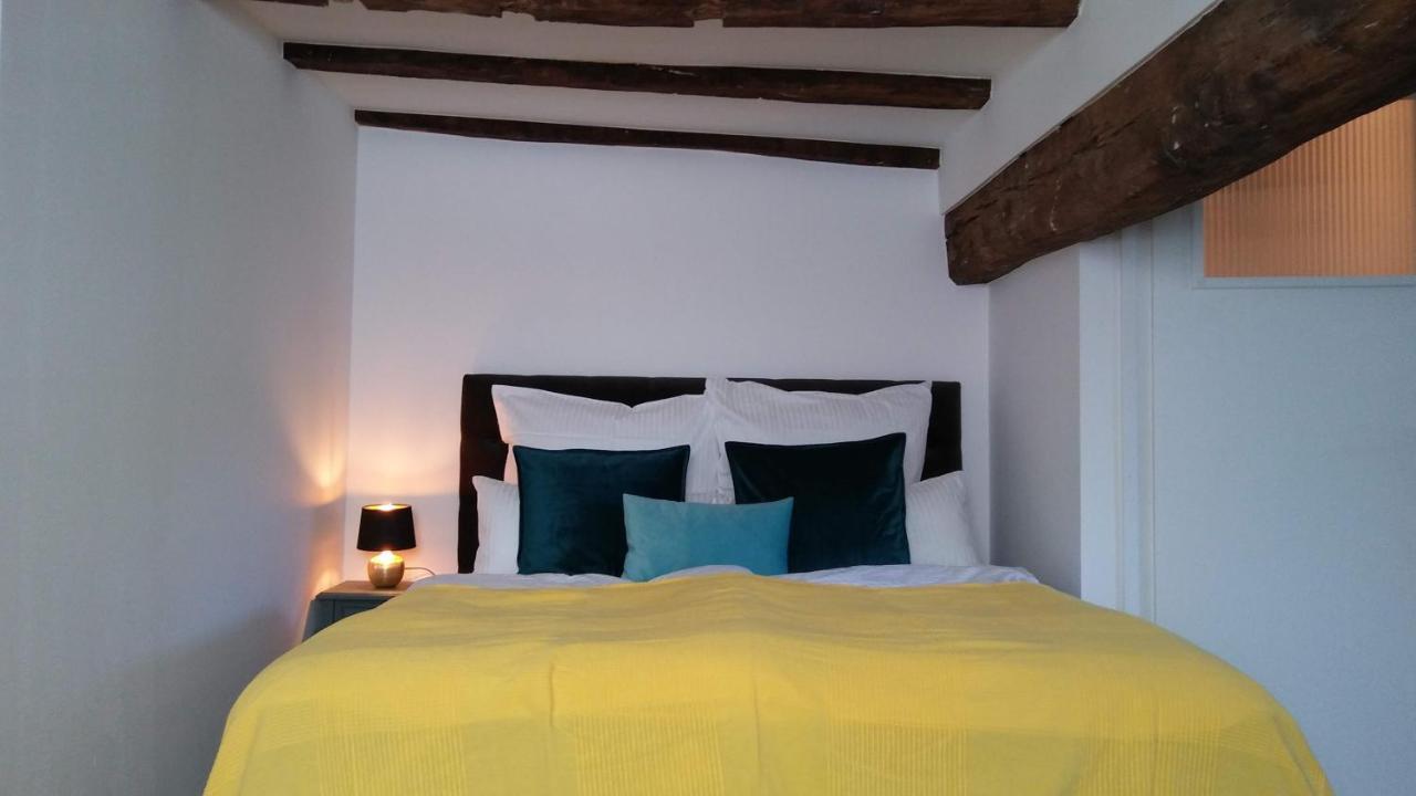 Manoir -1654- Historisch Schlafen In Monschaus Altstadt Extérieur photo
