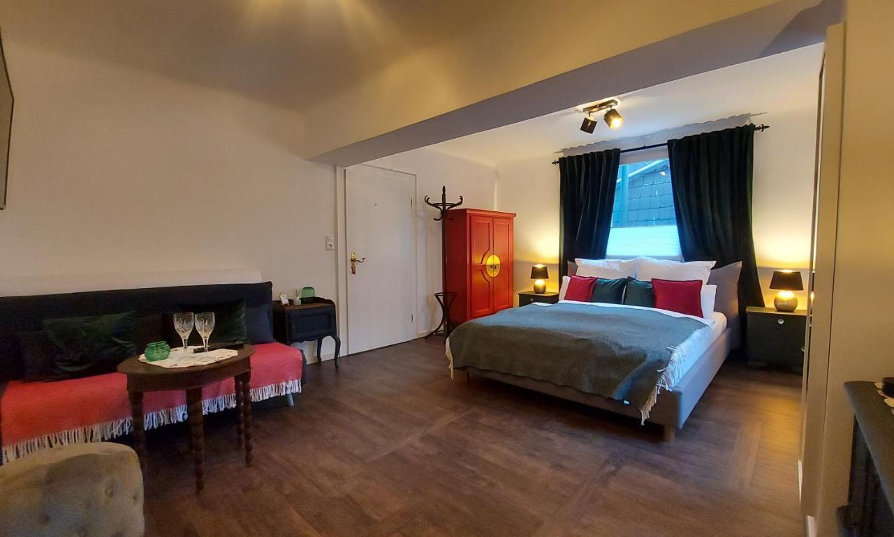 Manoir -1654- Historisch Schlafen In Monschaus Altstadt Chambre photo